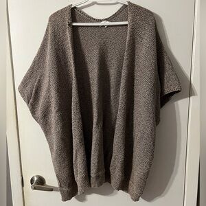 Woman’s Community Iconic Cape